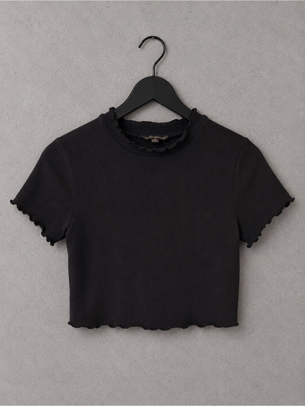 Black Ribbed Lettuce Hem Crop Top Y2K Baby Tee Small